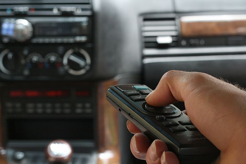 Car Radios to Replace Your Stock Radio
